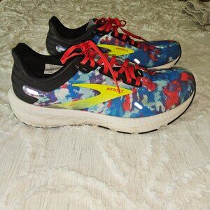 Brooks Launch 9 running shoe, size 8.5